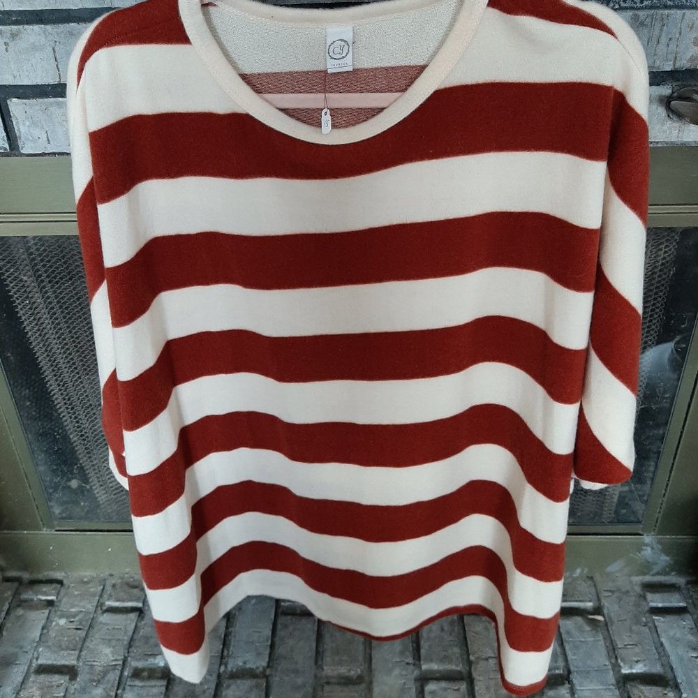 Rust Red and Cream Top